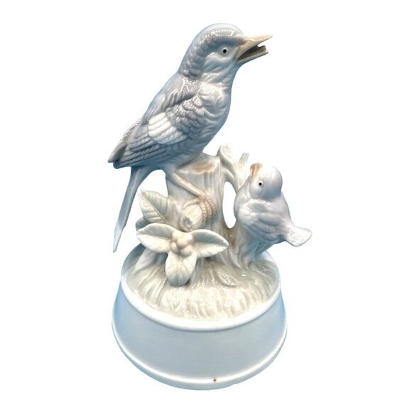 Ardant Porcelain Bird Chick Music Box "Love Me Tender" - Picture 1 of 5